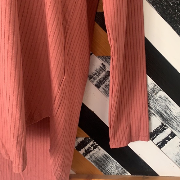 SALE - Women’s long sleeve tunic - LAST CALL - Picture 2 of 7